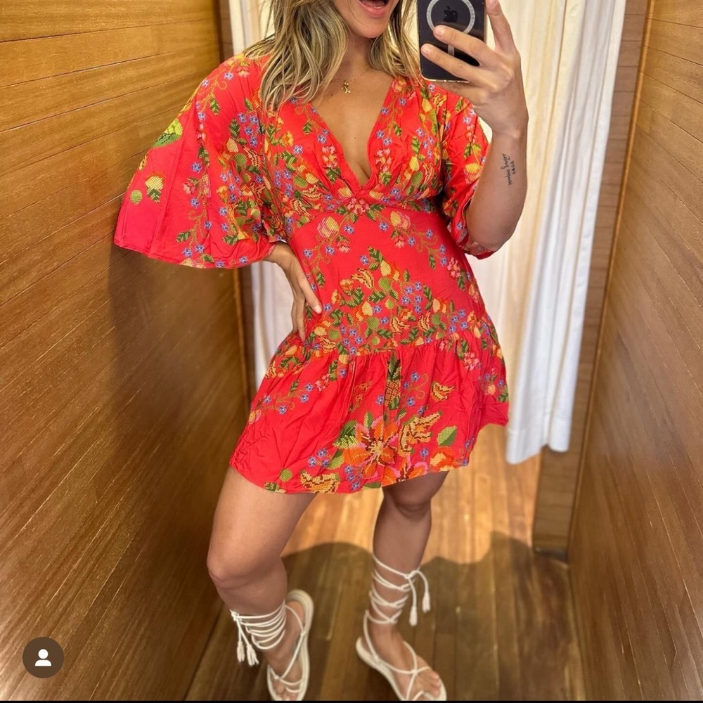 FARM Rio Vibrant Floral Dress in Red and Yellow - Picture 4 of 12